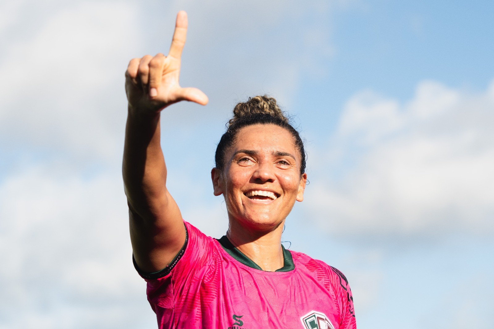 Lu Meireles explica volta ao futebol e mira artilharia do Paraibano Feminino com o Fluminense-PB