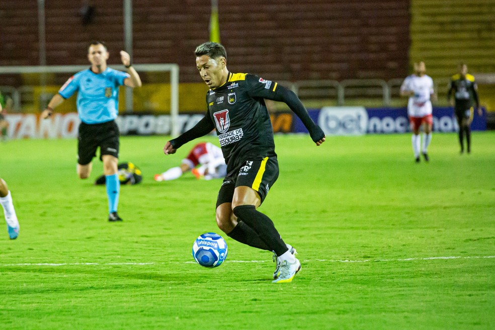 Marquinhos defendeu o Volta Redonda na atual temporada — Foto: Raphael Torres