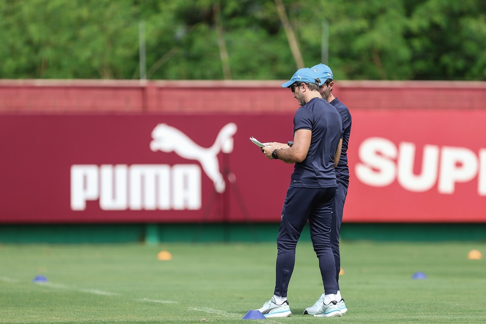 Fluminense sem Savarino e Everaldo contra o Bahia