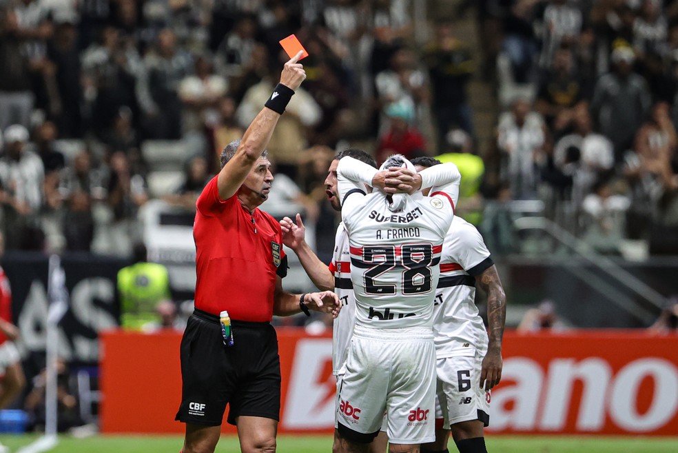 Atlético-MG x São Paulo, AO VIVO, com a Voz do Esporte, às 20h