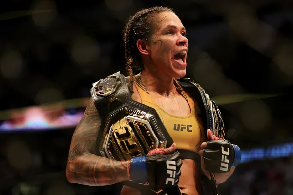 UFC negocia pr xima defesa de t tulo de Amanda Nunes para card de