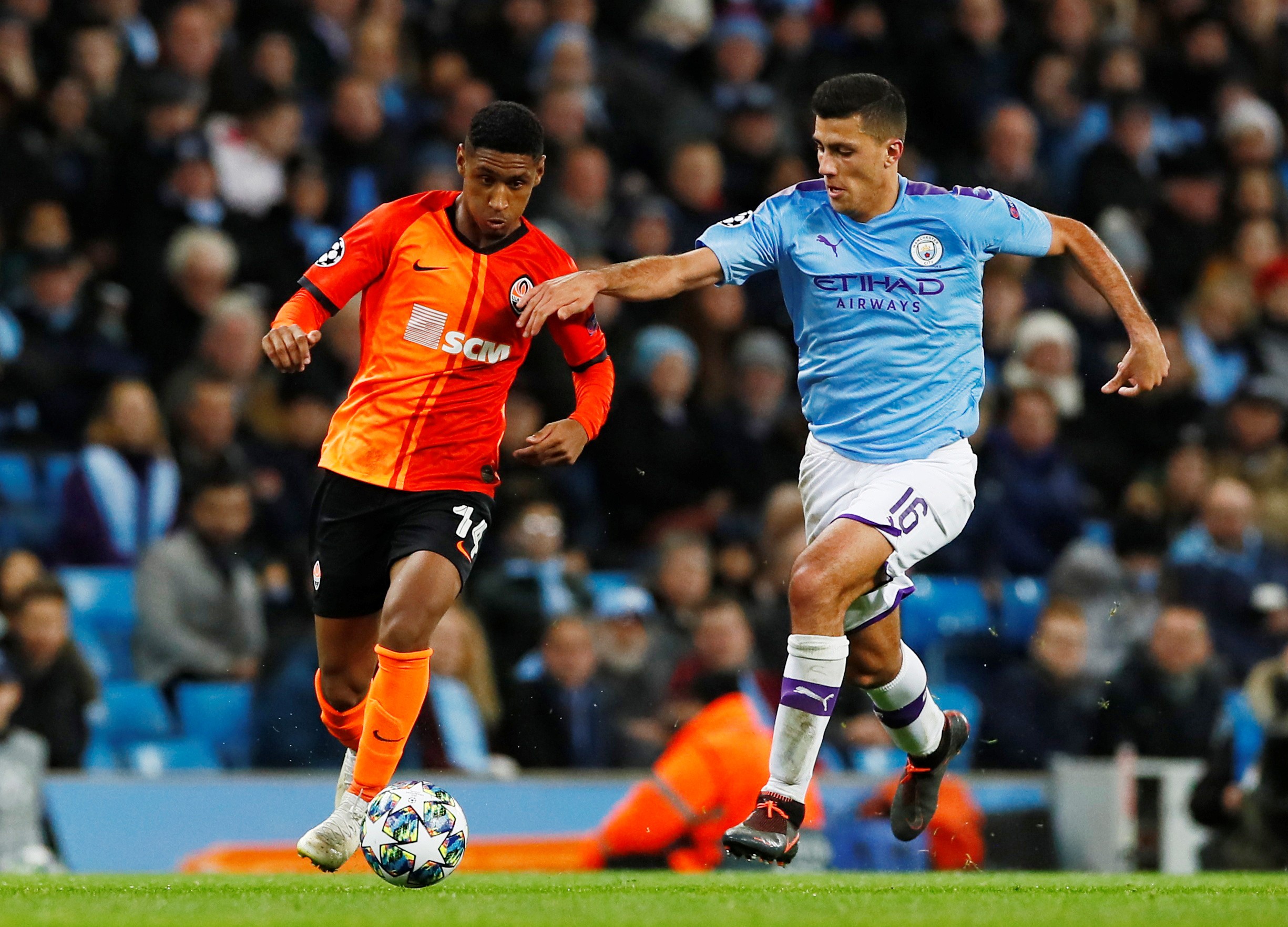 Como foi a carreira de Tetê na Europa após ser vendido pelo Grêmio | Ge