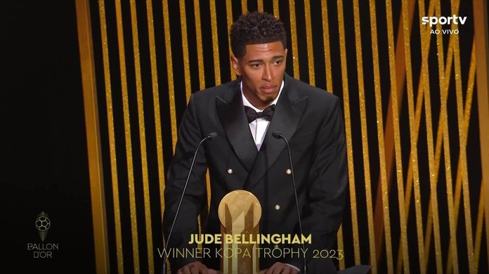 Bola de Ouro: Bellingham conquista prêmio de melhor jogador jovem do mundo