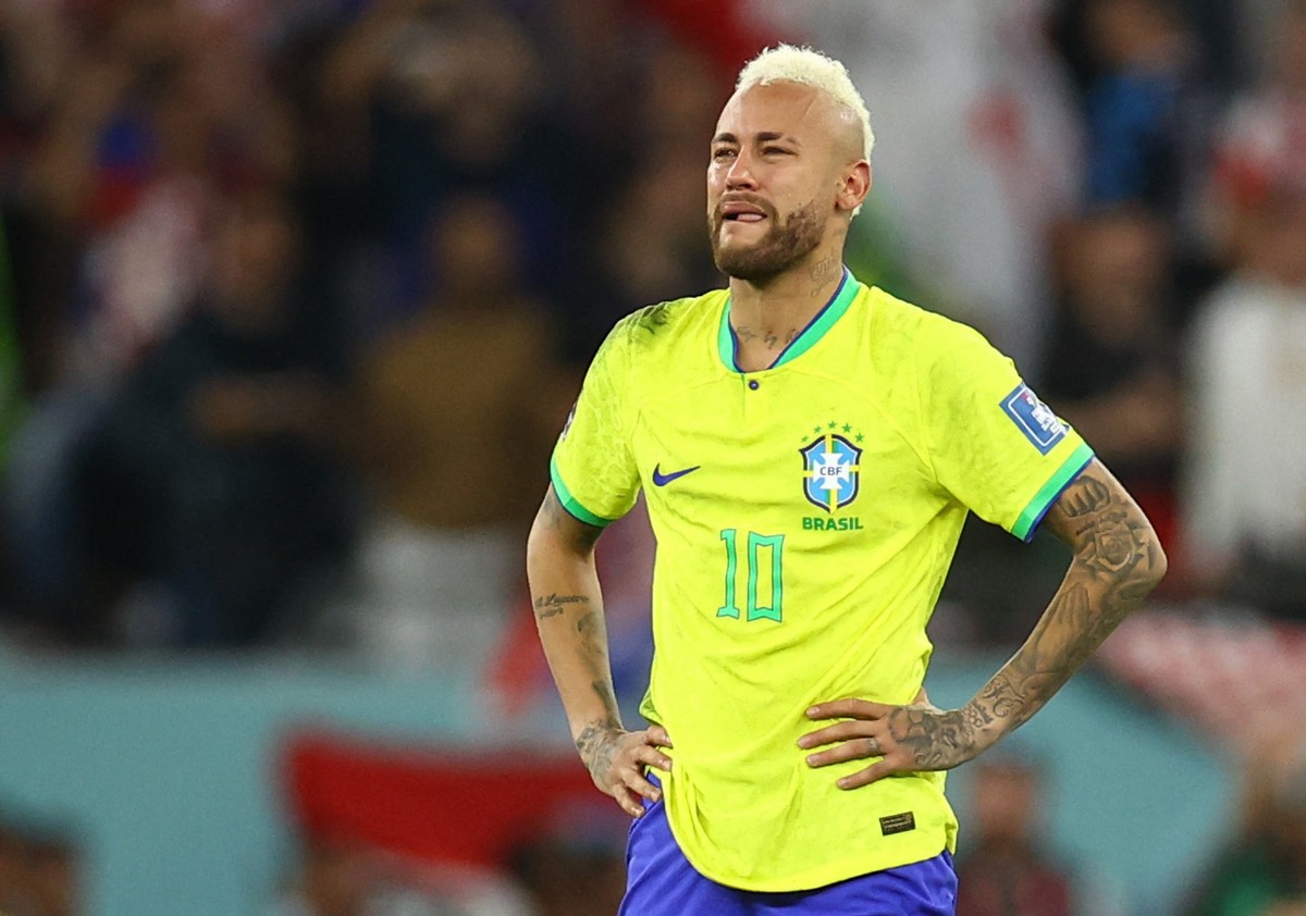 Neymar deveria ter batido pênalti contra a Croácia? Técnico do Botafogo vê  complexidade e opina sobre possível troca: 'O treinador é o líder' -  FogãoNET