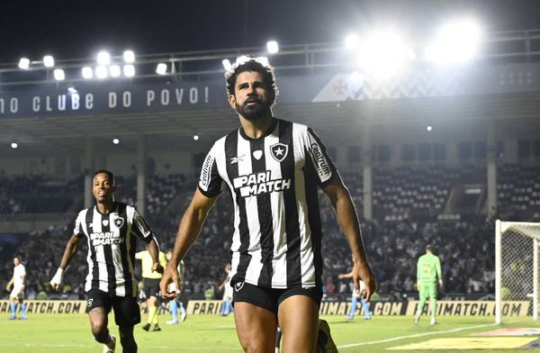 Diego Costa siente dolor y extraña al Botafogo ante Santos |  com.botafogo