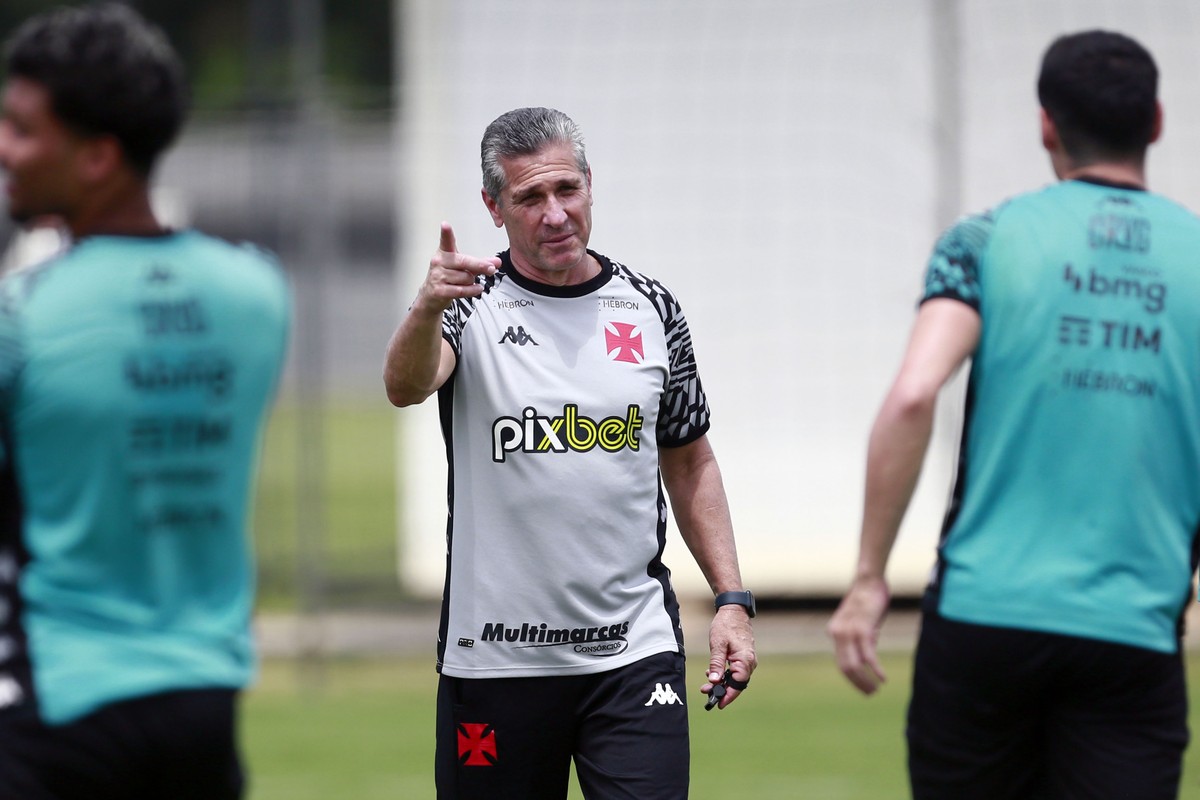 Resta uma dúvida: quem o Vasco enfrentará na final do Mundial