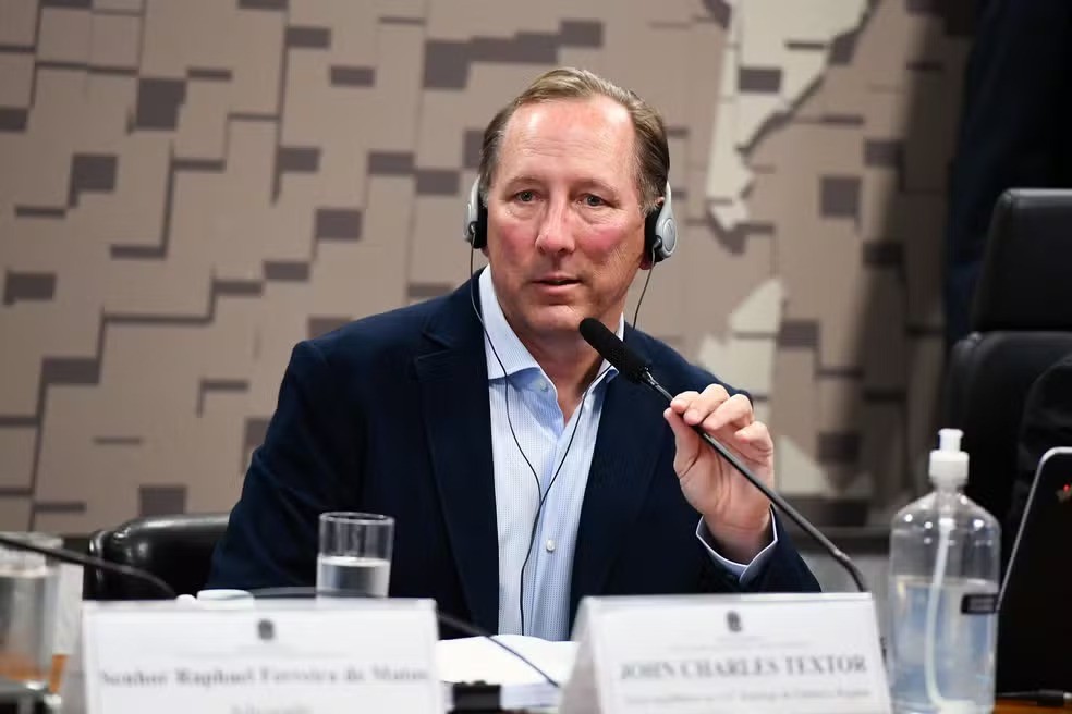 John Textor na CPI de manipulações de jogos — Foto: Roque de Sá/Agência Senado