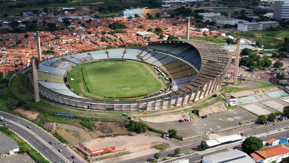Estádio Albertão, em Teresina — Foto: Elbert Ribeiro/Rede Clube