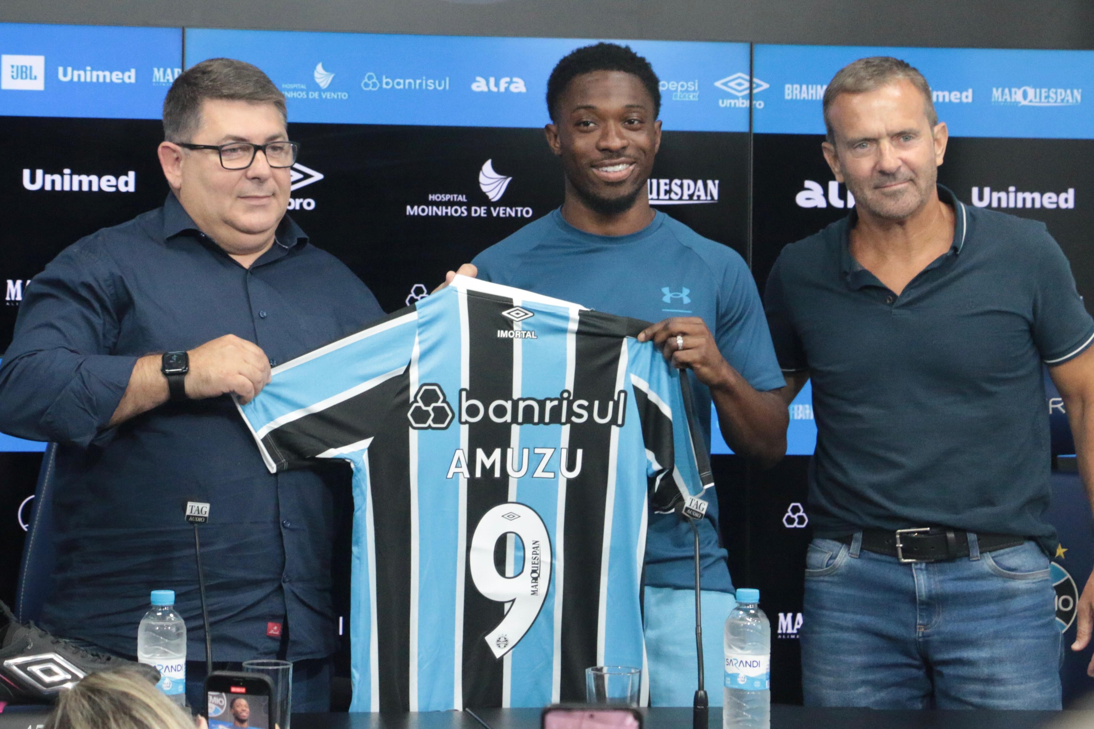 Amuzu revela escolha pelo Grêmio por ligação com técnico e qualidade dos brasileiros