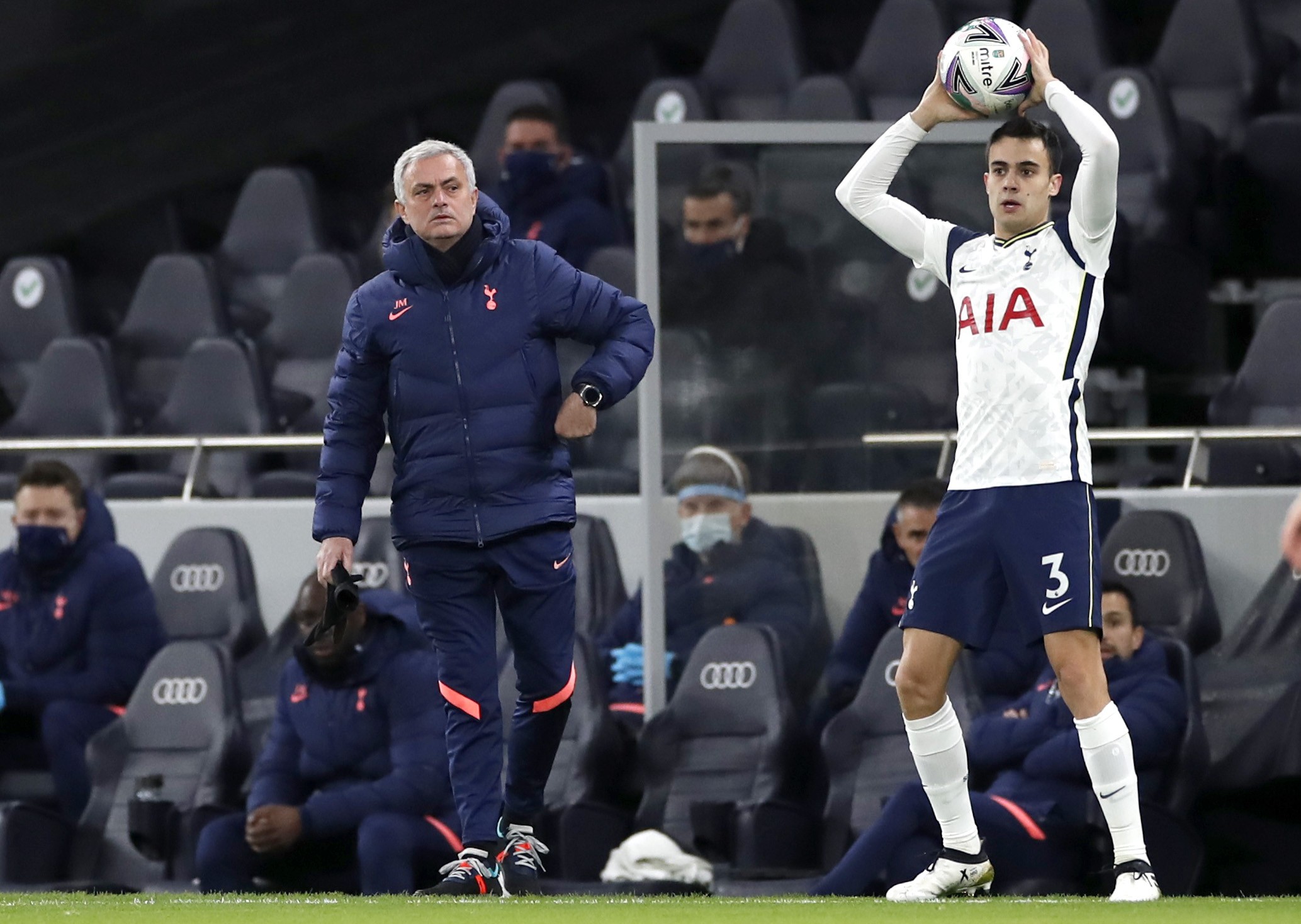 Tottenham vence Brentford por 2 a 0 e se classifica para final da Copa ...