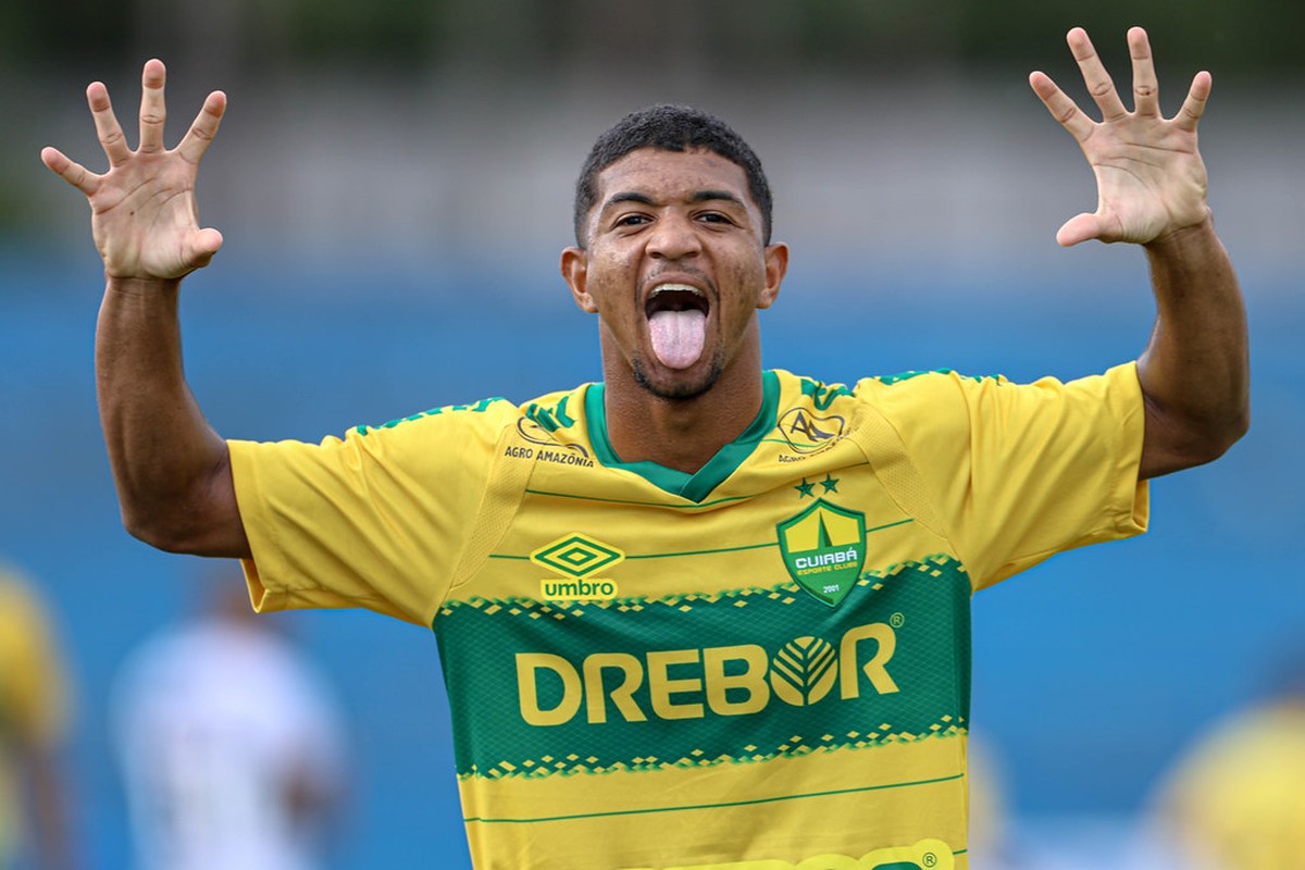 Cuiabá negocia empréstimo do atacante Pablo ao Guarani futebol ge