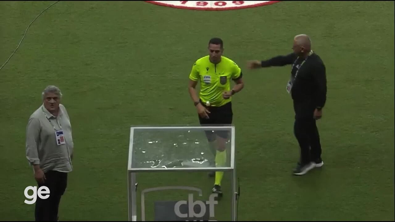 Corinthians chega a 15 decisões contrárias pelo VAR no Brasileirão e lidera ranking; veja a lista
