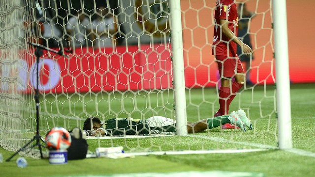 Estêvão lamenta chance perdida no fim de Palmeiras x Bragantino