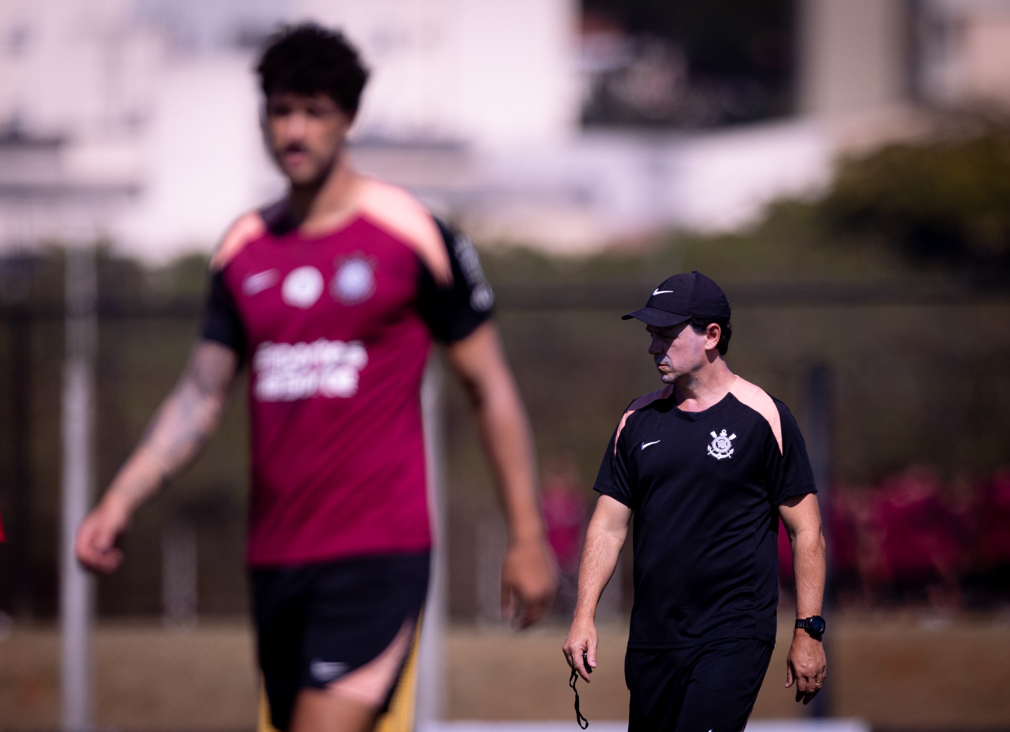 Corinthians tem dúvida em escalação para jogo contra o Athletico-PR
