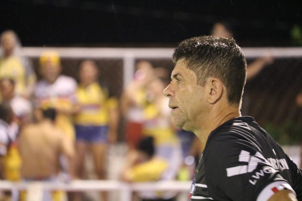 Fabiano Soares, técnico do River-PI — Foto: Pablo Cavalcante