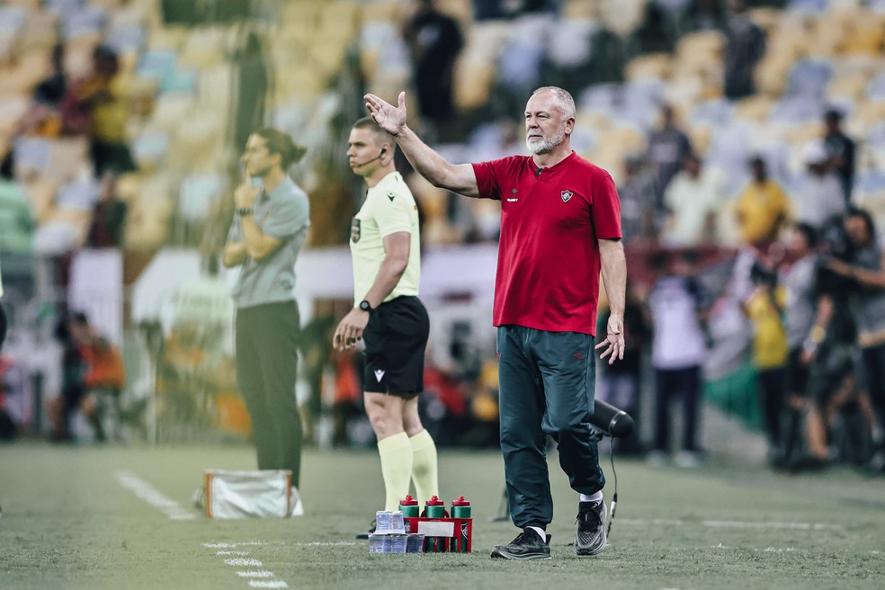 Mano Menezes em Flamengo 0 x 2 Fluminense, pelo Campeonato Brasileiro 2024 — Foto: Lucas Merçon/FFC