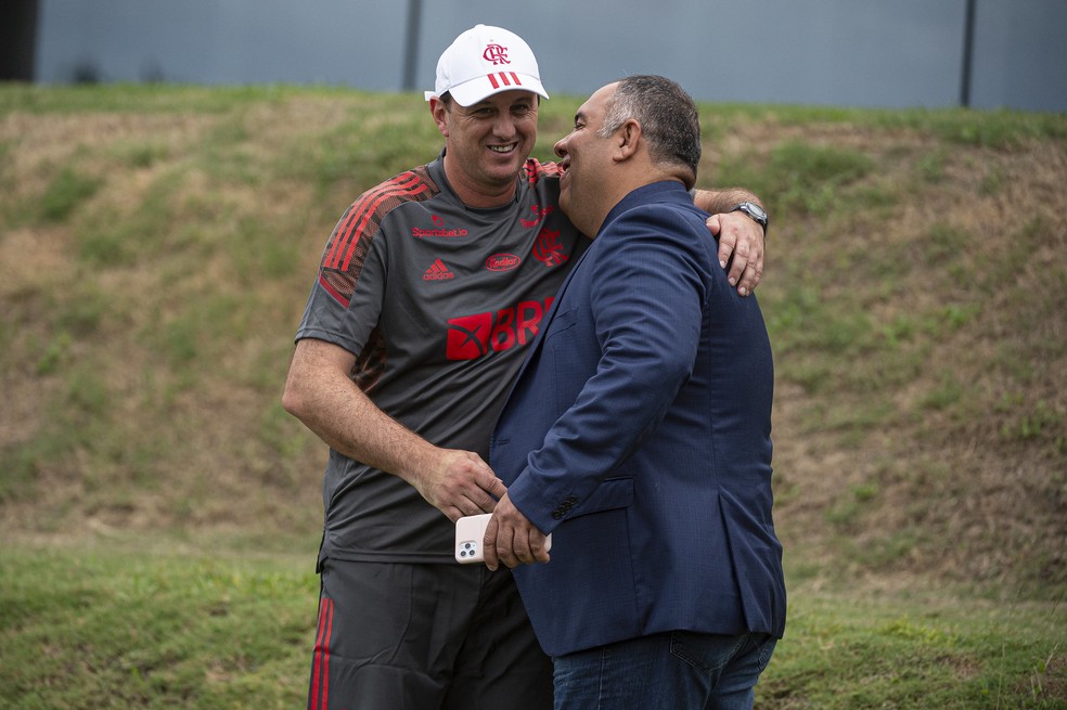 Rogério Ceni e Marcos Braz no Ninho do Urubu — Foto: Alexandre Vidal/Flamengo