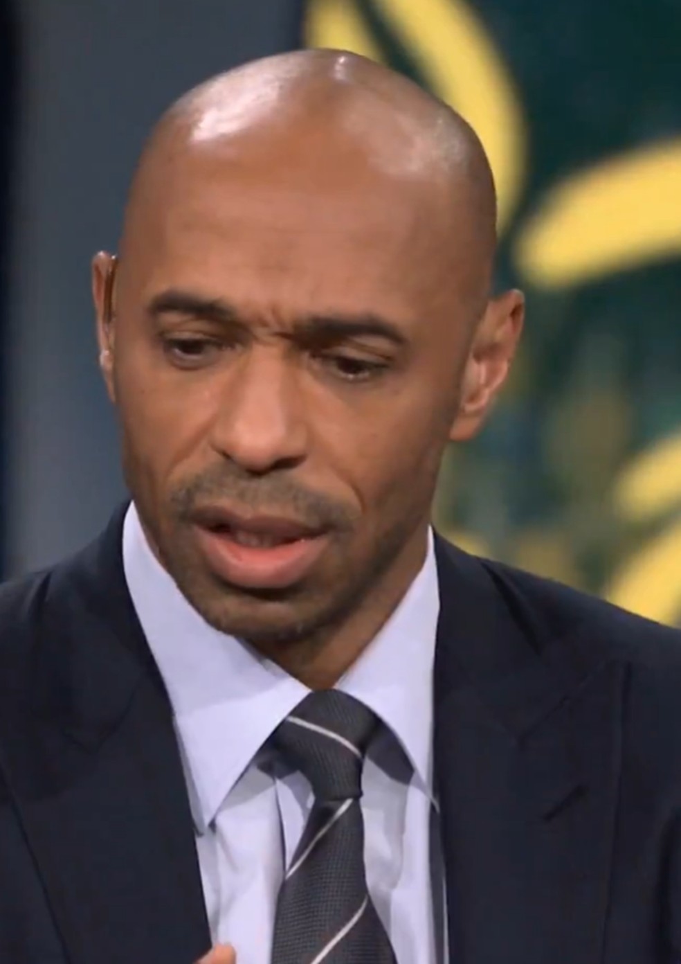 Thierry Henry exalta Neymar — Reprodução