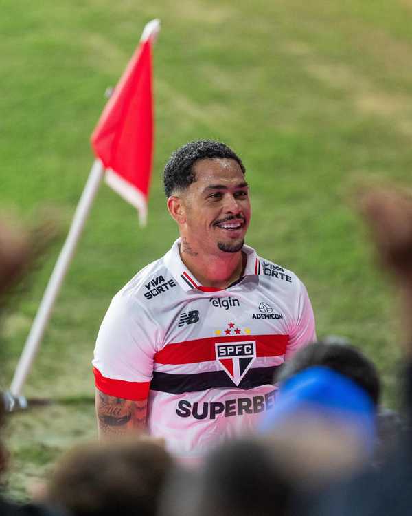 Atuações do São Paulo: Luciano brilha e Oscar se destaca na estreia