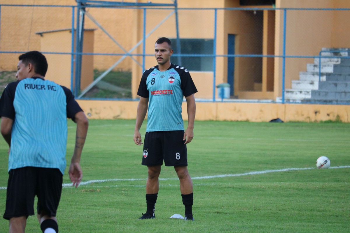 iago-do-river-pi-avalia-crescente-boa-do-comercial-pi-e-relembra