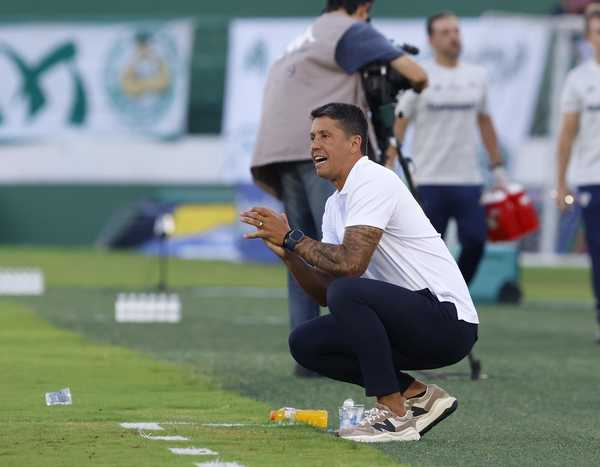 Reformulação: São Paulo busca recuperar identidade em 2024 com James como incógnita.