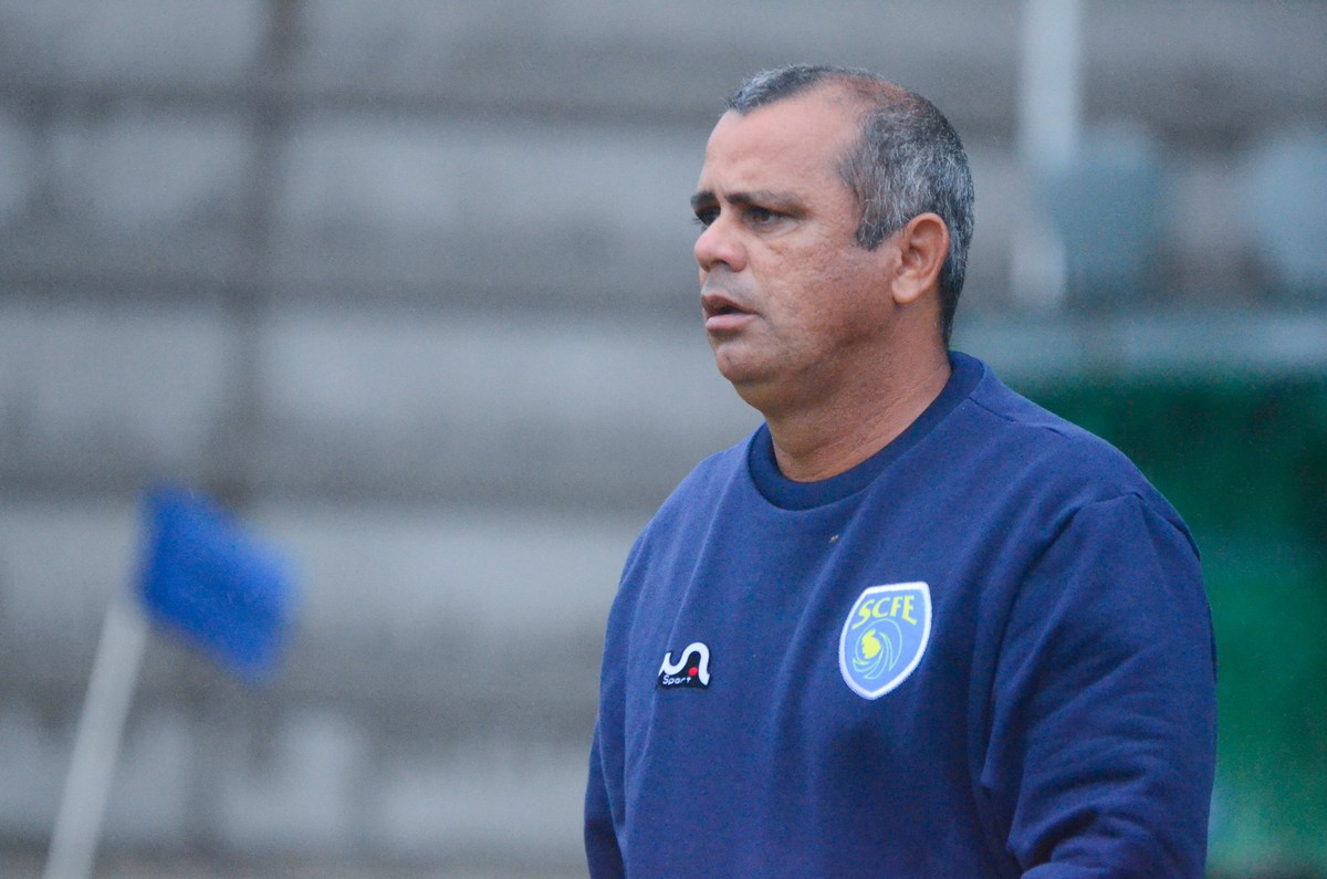Após eliminação na Taça Santos Dumont, Roy deixa o comando do Sampaio ...