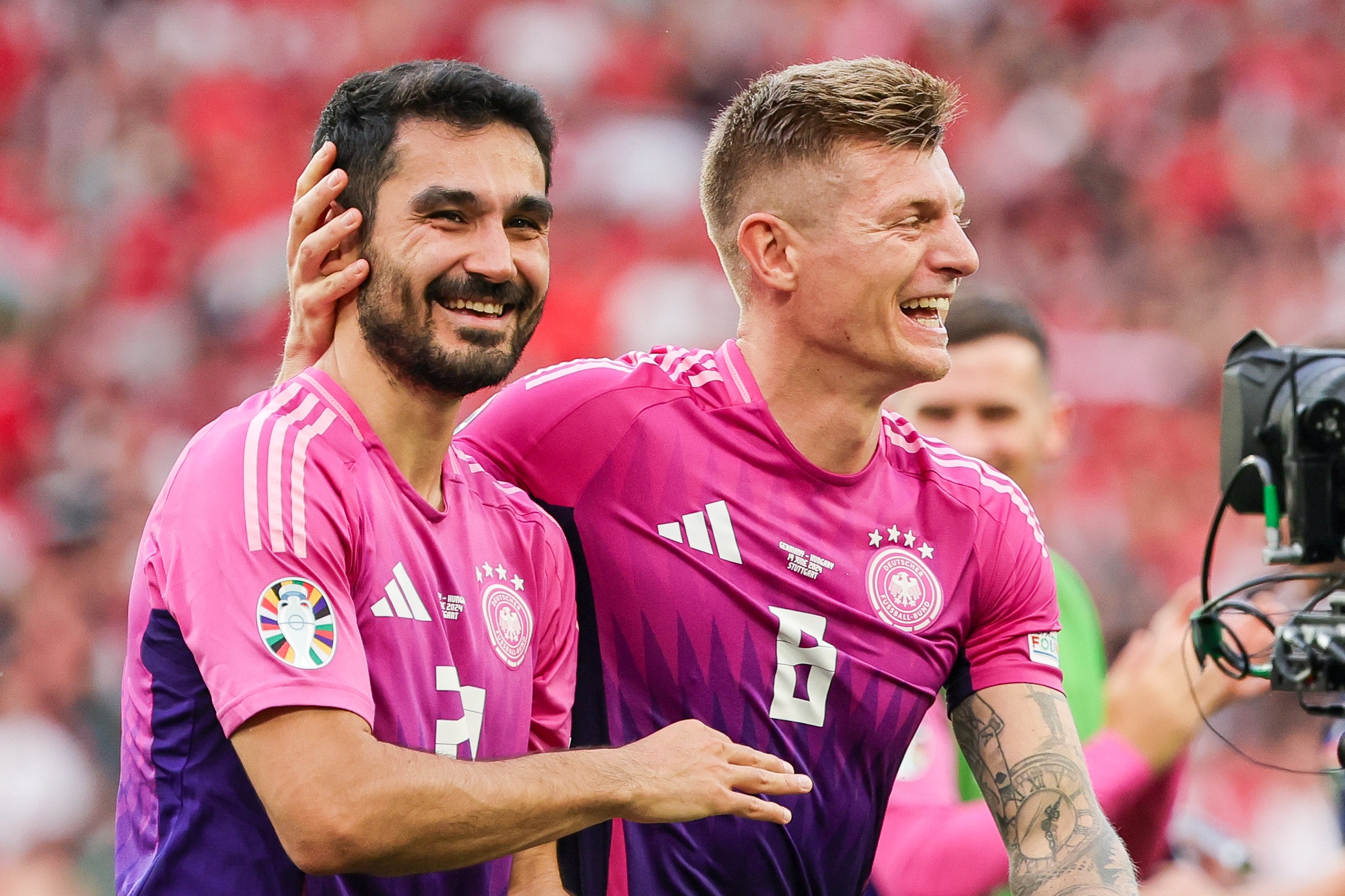 Euro 2024: camisa roxa e rosa da Alemanha quebra recorde de vendas |  eurocopa | ge
