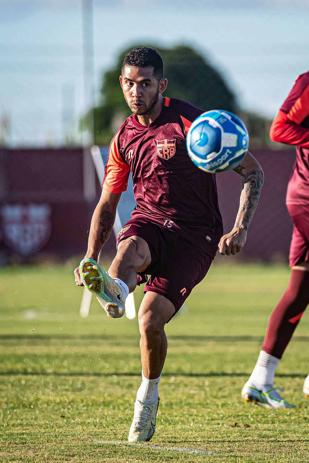 Renato volta ao time contra o Atlético-GO — Foto: Francisco Cedrim/Ascom CRB