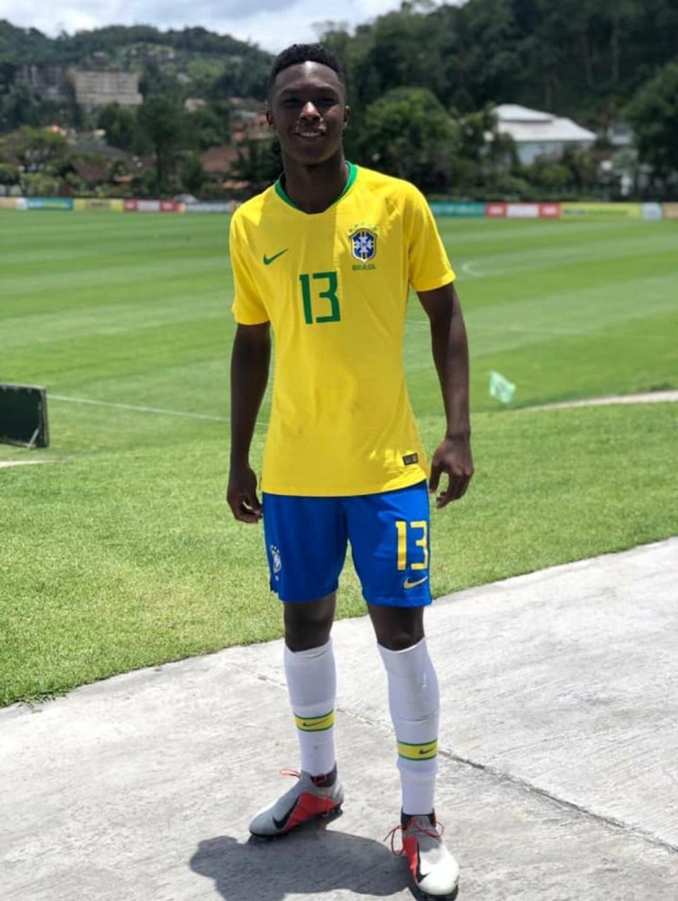Diegão na seleção brasileira sub-17 em 2019 — Foto: Arquivo Pessoal