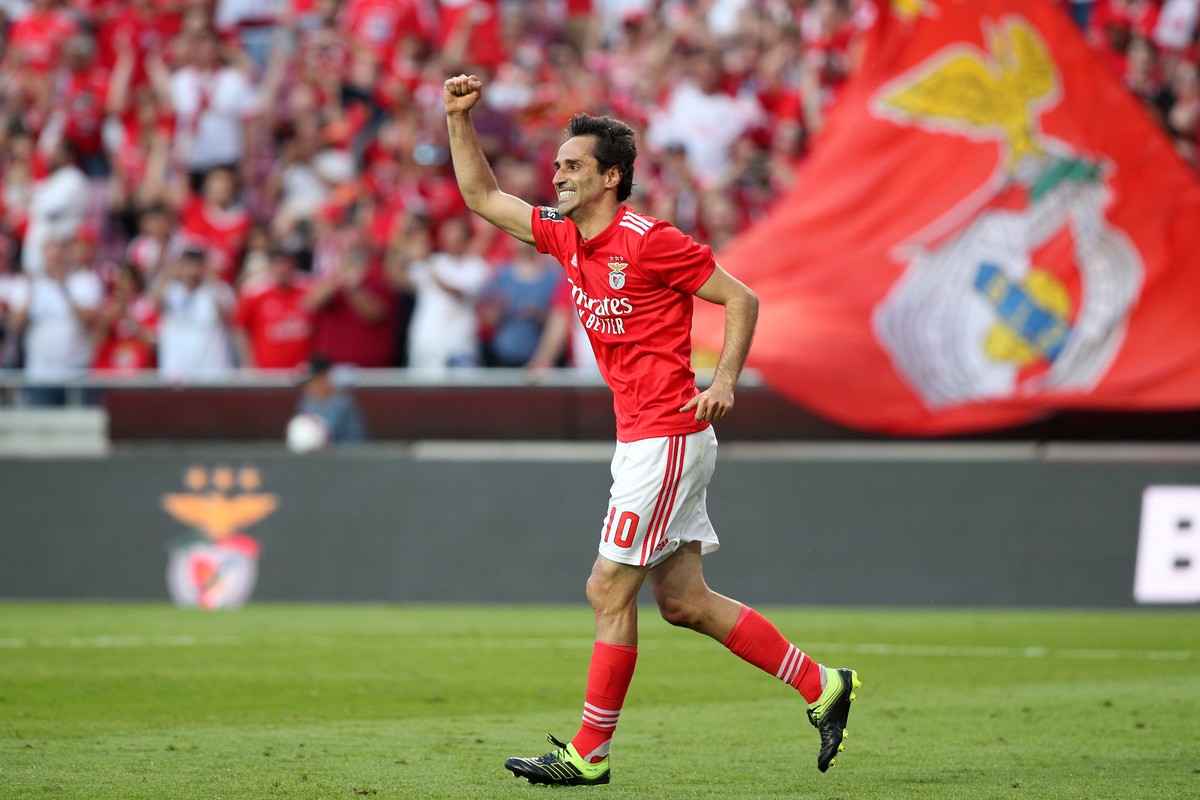 Benfica dá as boas-vindas ao atacante brasileiro Jonas - ESPN