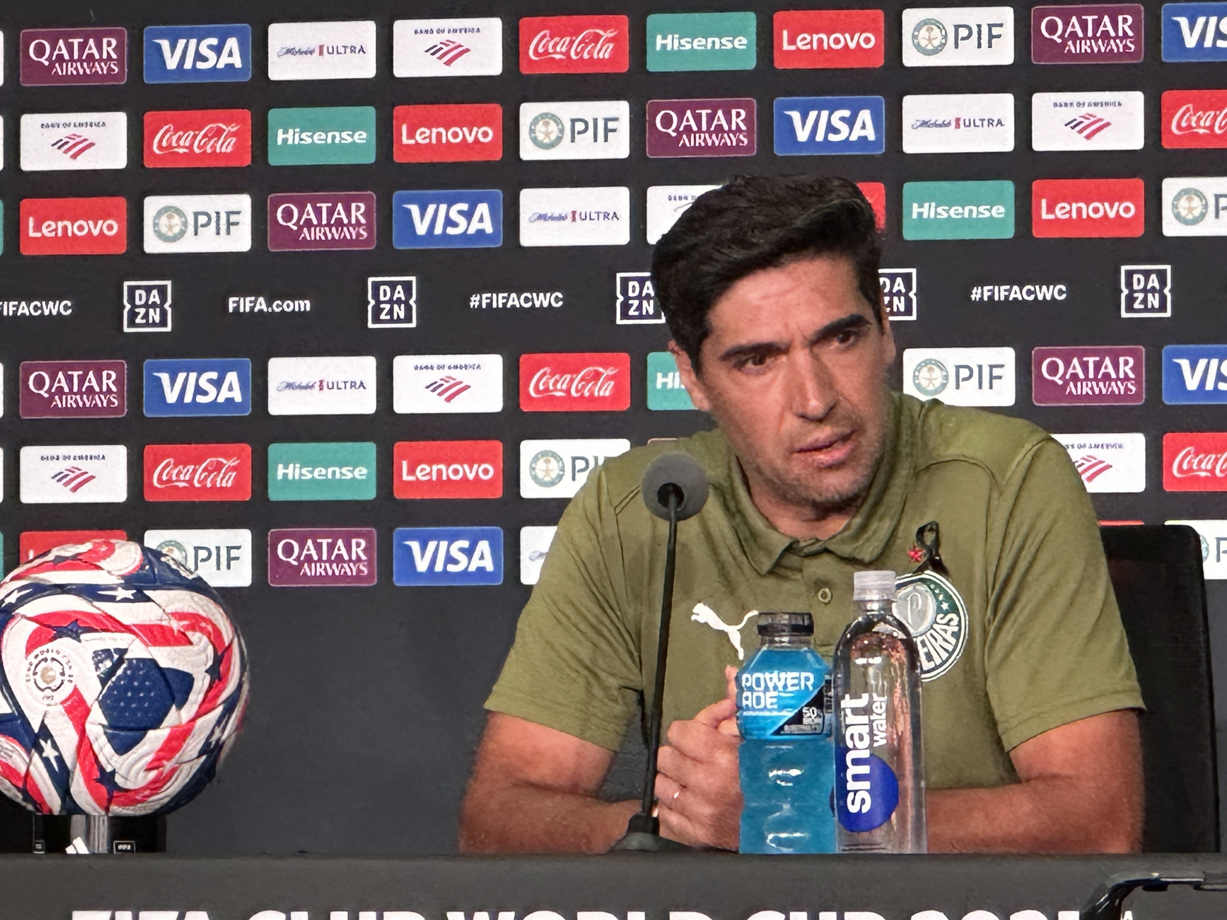 Abel diz que Palmeiras é azarão contra o Chelsea e pede torcida americana: 
