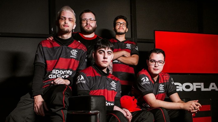 LoL: por R$ 500 mil, Brance é nova contratação da RED