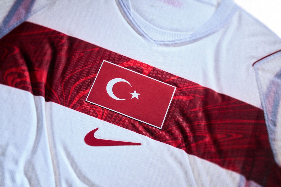 Camisa da Turquia para a Copa do Mundo 2026 — Foto: Nike / Divulgação