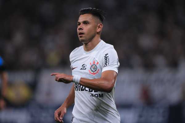 Por que Romero não comemorou gols recordistas no Corinthians?