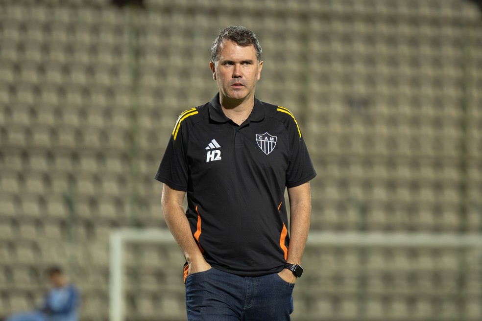 Luiz Carlos Azevedo, gerente da base do Atlético-MG — Foto: Daniela Veiga/Atlético