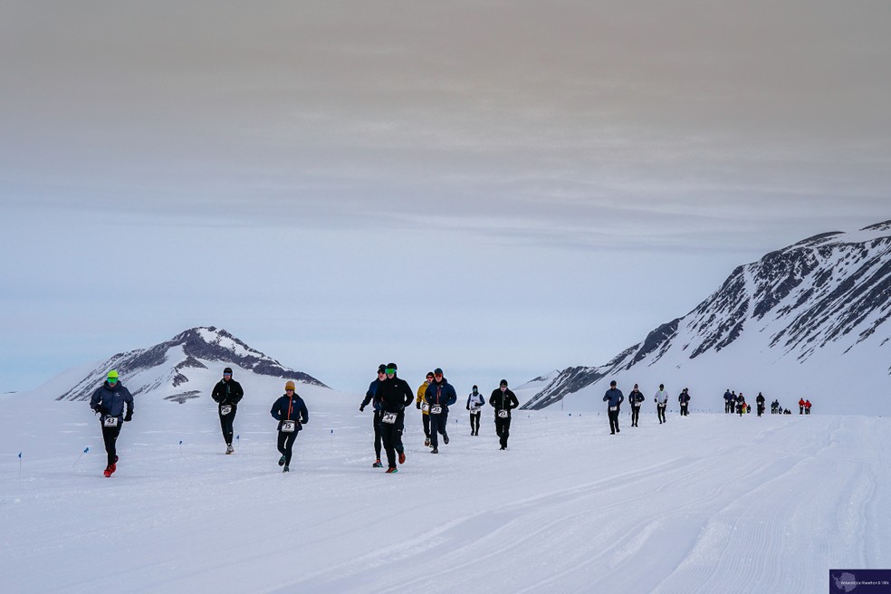 Corrida na Antártida — Foto: Divulgação/Antarctic Ice Marathon
