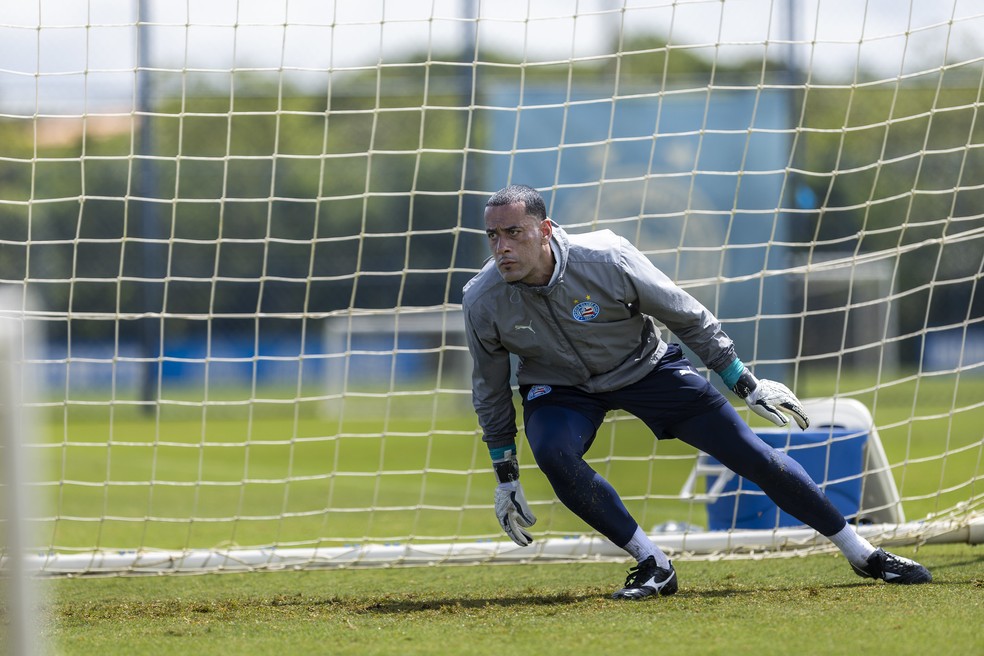 Léo Vieira em treino do Bahia - Lesões no Bahia