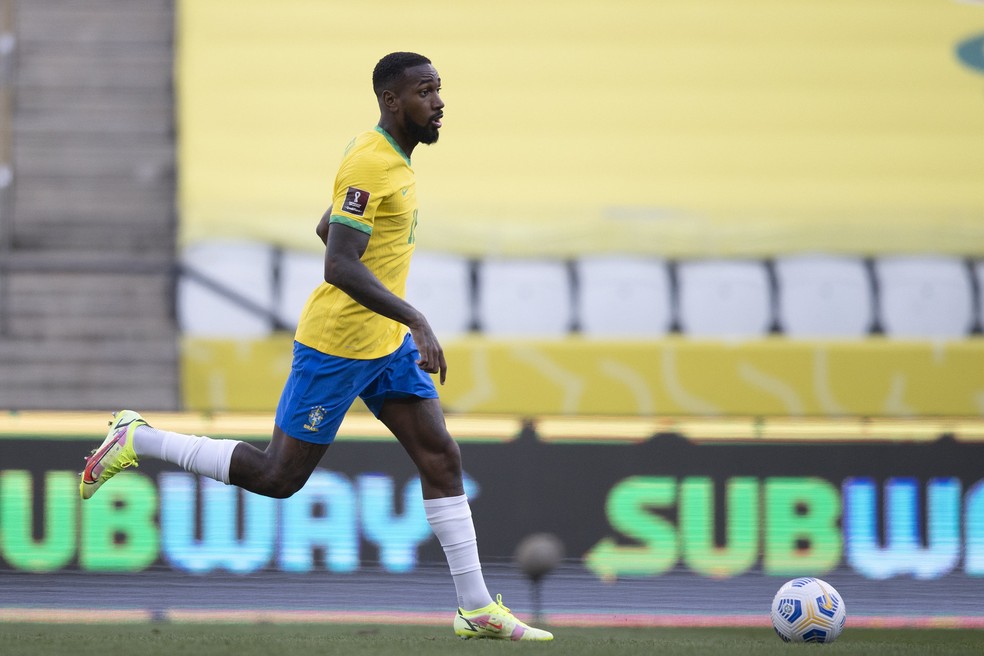 Gerson seria titular de Tite em jogo contra a Argentina cancelado em 2021 — Foto: Lucas Figueiredo / CBF