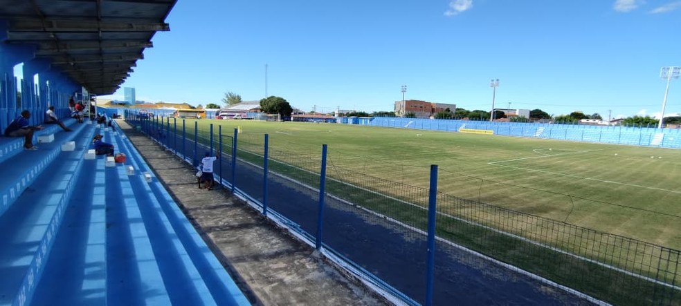 Estádio Pedro Alelaf - Parnahyba x Águia de Marabá