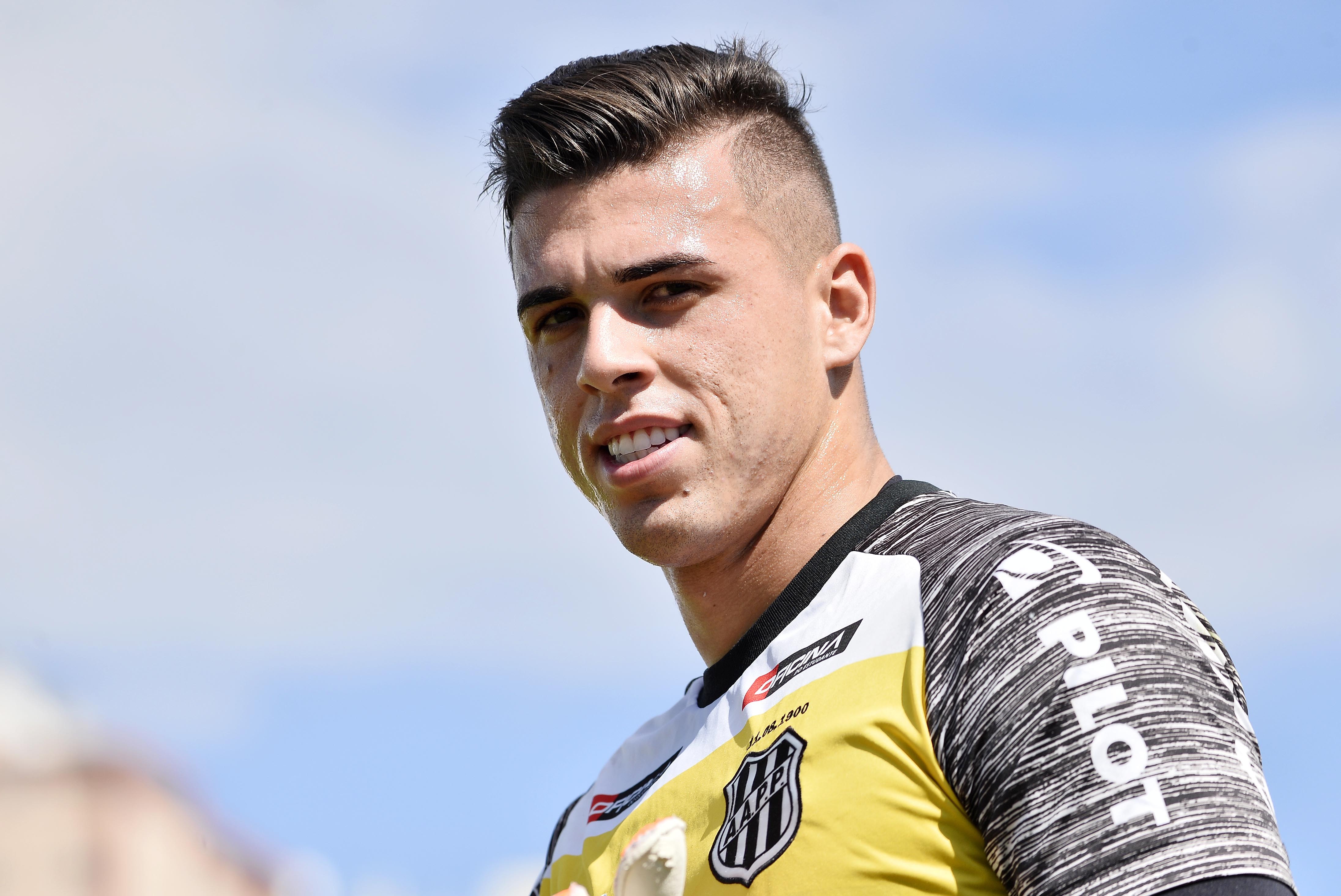 Ivan recebe proposta de clube português, mas recusa para continuar na ...