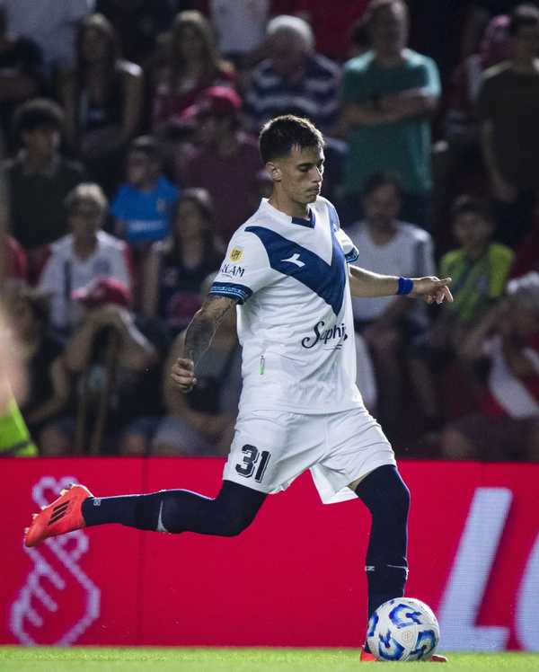 CRUZEIRO PLANEJA REFORÇO DE PESO! Jovem zagueiro argentino pode ser o novo destaque da Raposa!