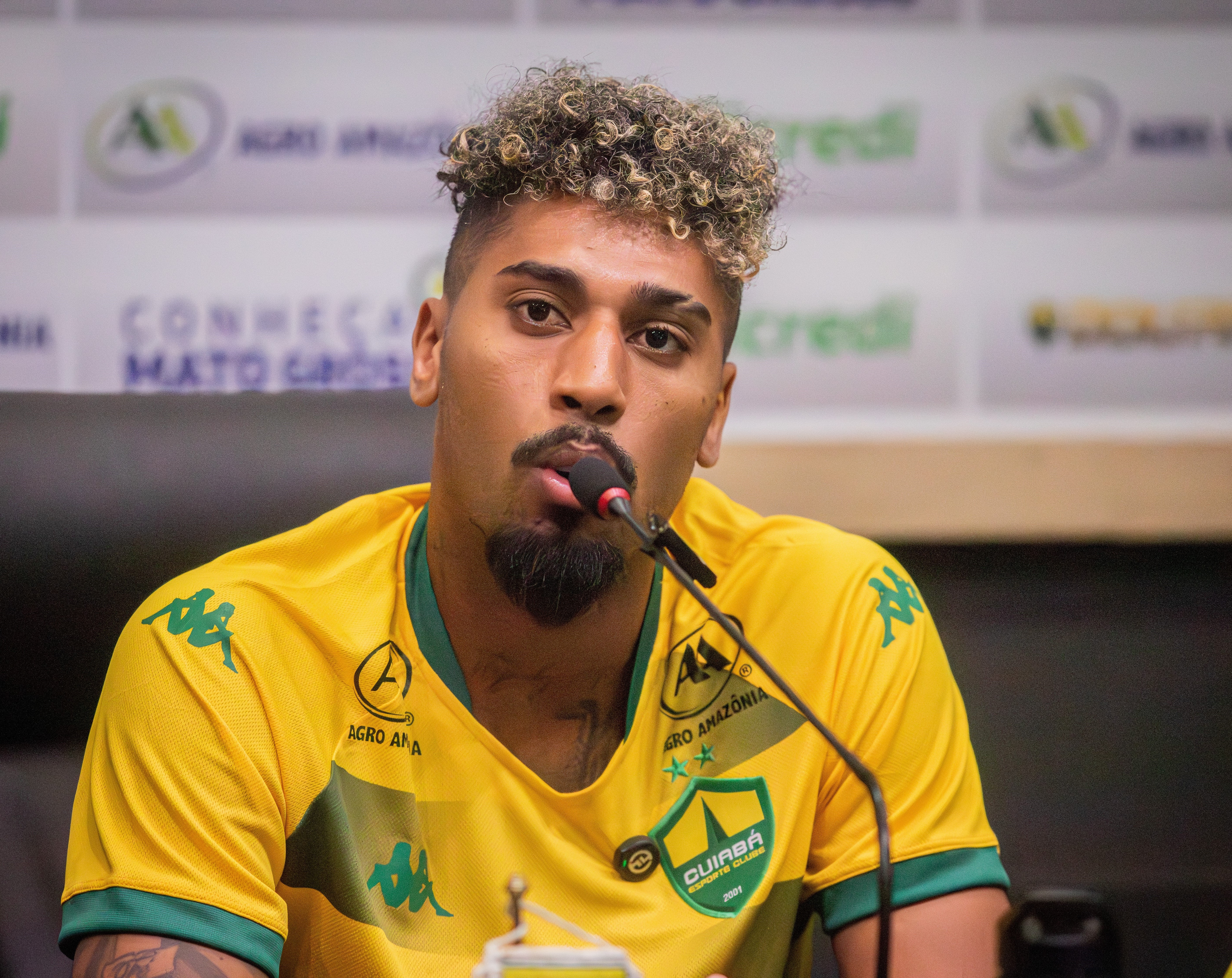 Cuiabá apresenta atacante ex-Vasco, Atlético-MG e Bolívar: "Cheguei para fazer história"