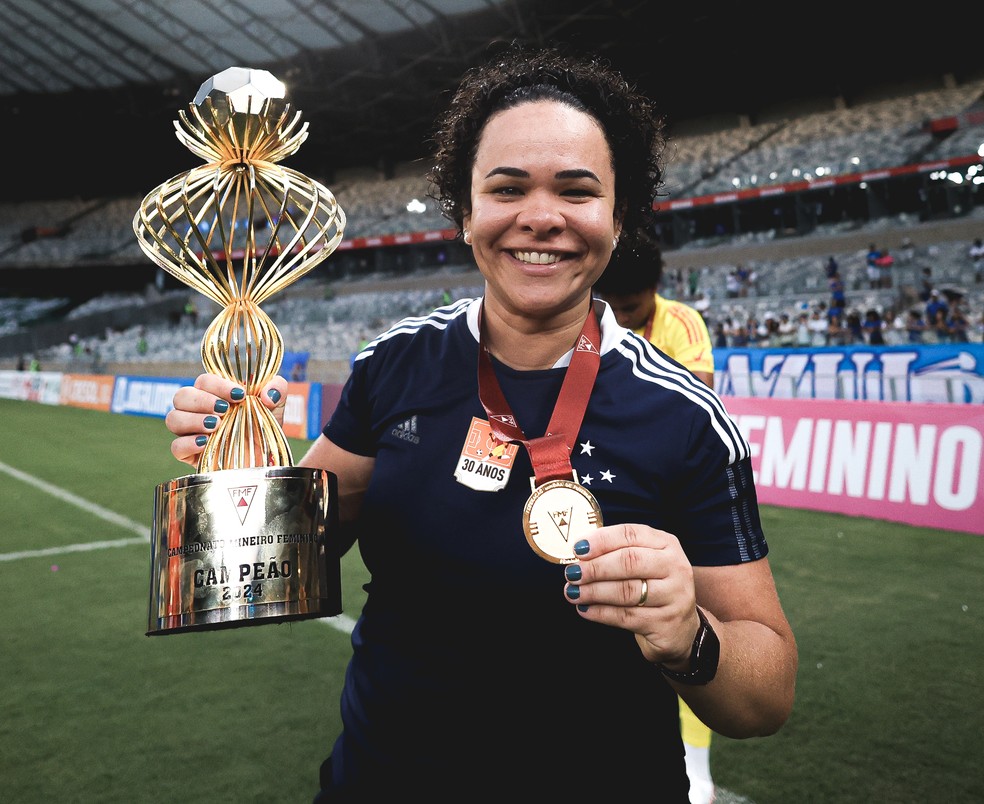 Bárbara Fonseca, diretora de futebol do Cruzeiro — Foto: Gustavo Martins/ Cruzeiro
