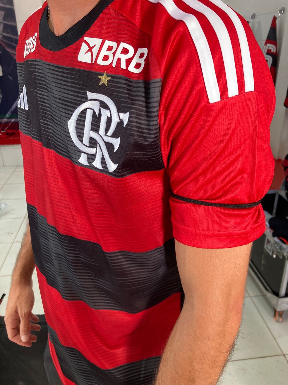 Flamengo faz homenagem para Deni em jogo de estreia da Copinha — Foto: Divulgação / Flamengo