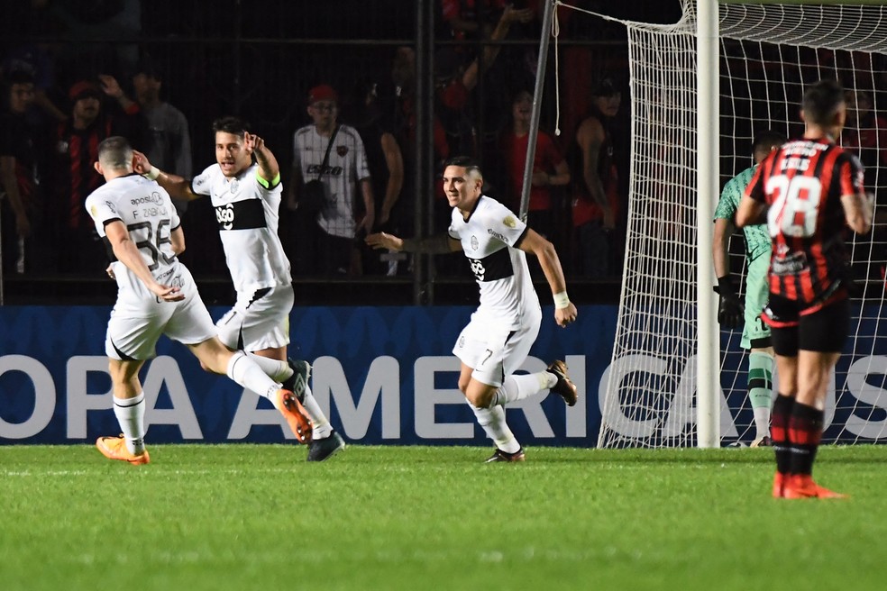 Atlético Nacional x Olimpia hoje: onde assistir e horário do jogo