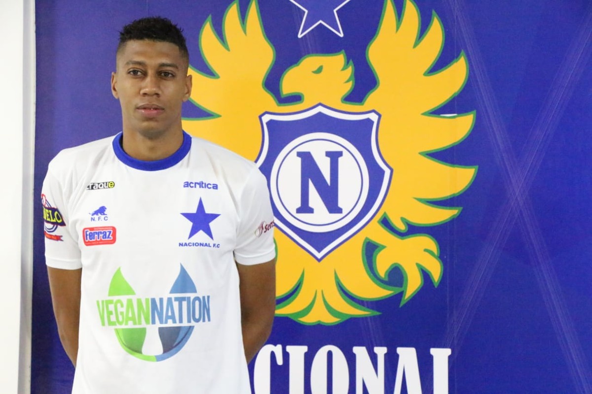 Após renovar com Nacional-AM para 2020, Rafael Vitor confirma que ...