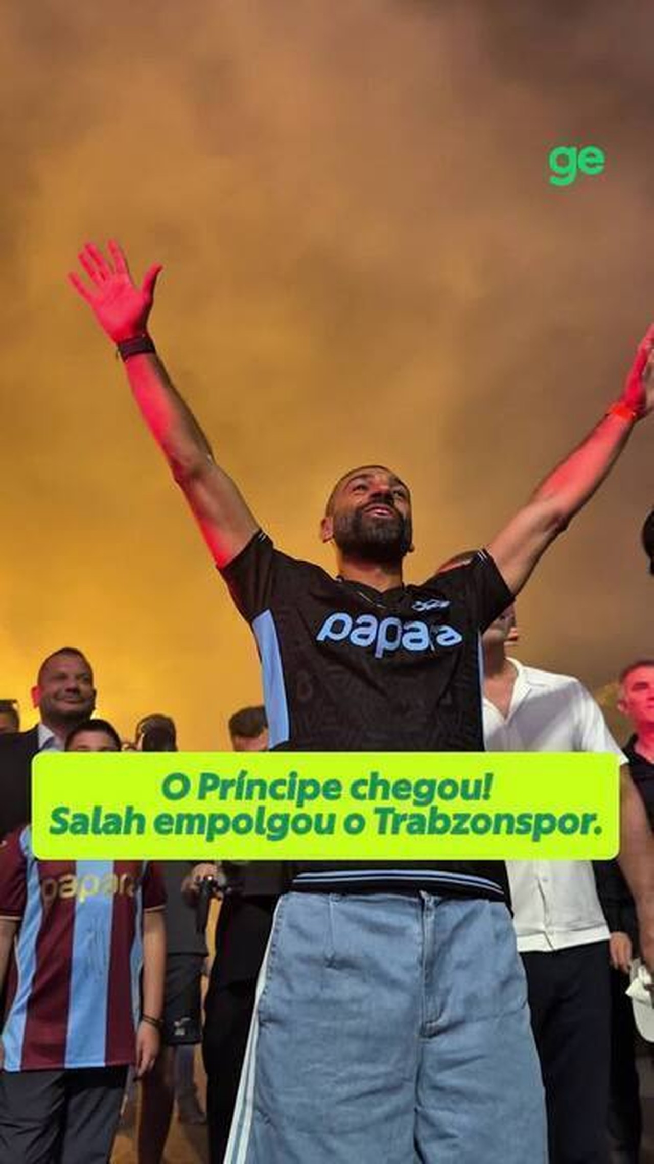 Salah é proibido de dirigir por seis meses após carro ser flagrado em excesso de velocidade, diz jornal