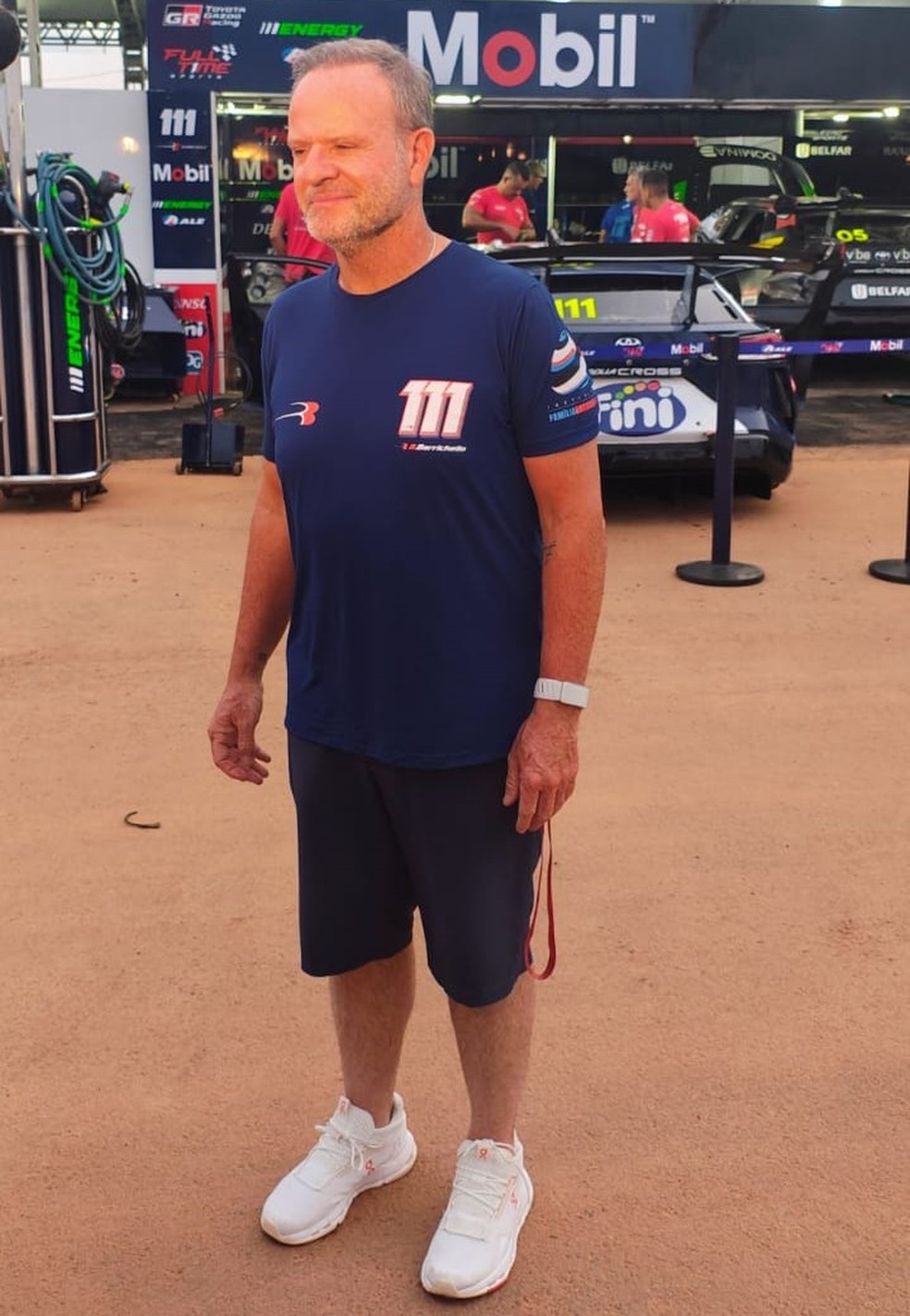 Rubens Barrichello em Cuiabá — Foto: Fagner Oliveira