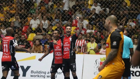 Em jogosuporte betboo comduas viradas, Joinville repete o placar, vence Sorocaba e está na final da Liga Futsal