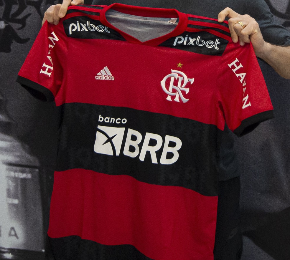 Redução de Preços nas Camisas do Flamengo no Outlet Adidas!